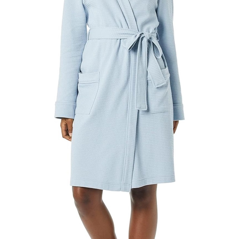Amazon Essentials Blue and White Cozy Robe - Picture 10 of 10